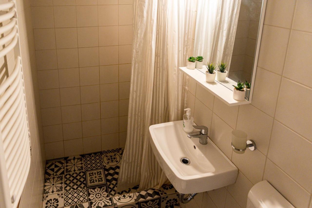 Ultracentral Apartment With City View - Bucharest Old Town Екстериор снимка